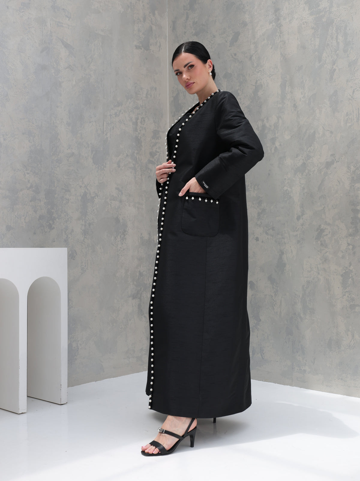 Everyday Collection Abaya — Black Pearl Trim